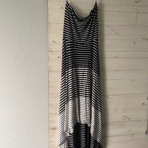 Beach cover up/strapless high-low maxi